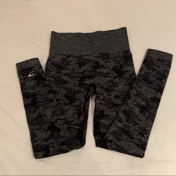 Gymshark Seamless Camo Set - Picture 6 of 7